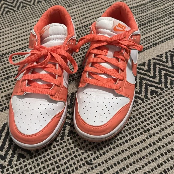 Nike Sneakers - Picture 3 of 7